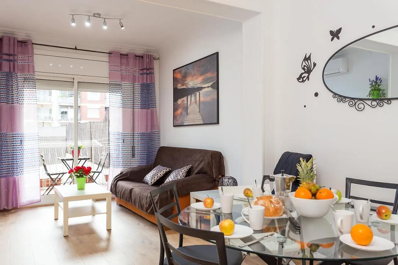 Sagrada Familia Butterfly Apartment Barcelona